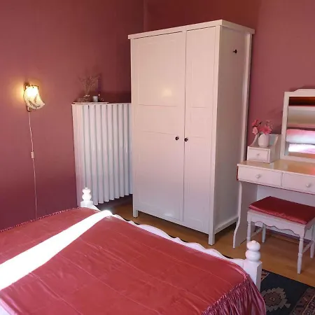 In - Balaton 40755 * Gyenesdiás