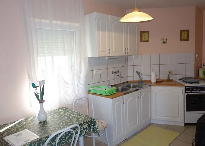 In - Balaton 40755 *