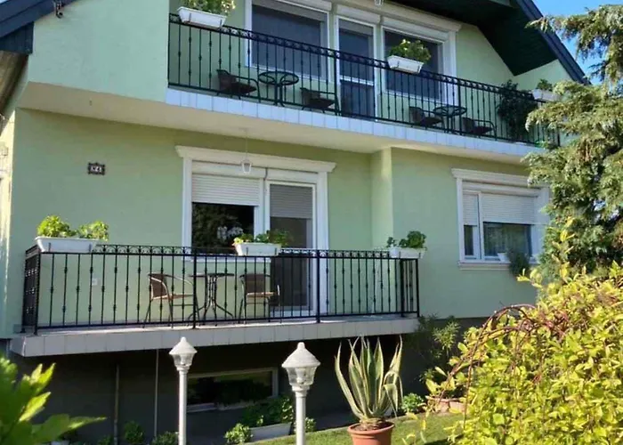 In - Balaton 40755 *