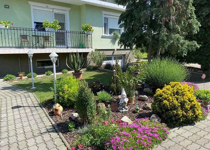 In - Balaton 40755 *